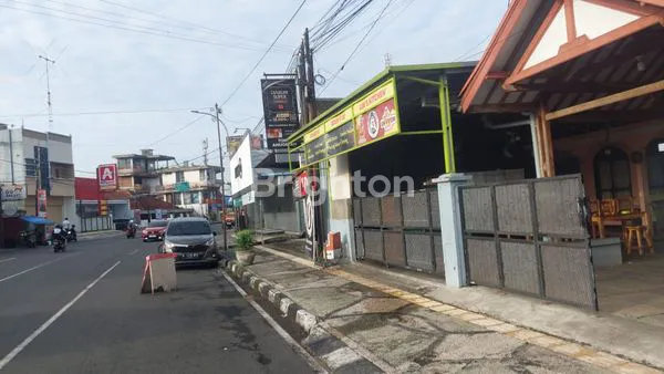 image RUMAH PINGGIR JALAN RAYA COCOK UNTUK USAHA, RESTO, DLL DI TASIK MALAYA (3)