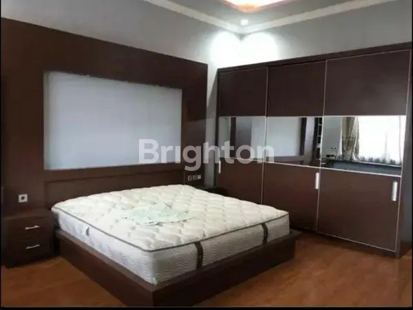 image RUMAH /SHOWROOM /RUANG USAHA DEKAT JALAN  RAYA KALIMALANG (7)