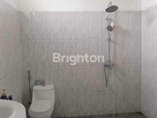 image RUMAH BESAR BERSIH DI TENGAH KOTA CIREBON (8)