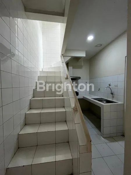 image DIJUAL CEPAT RUMAH CANTIK 2 LT SIAP HUNI DI RAFFLES HILLS CIBUBUR (6)