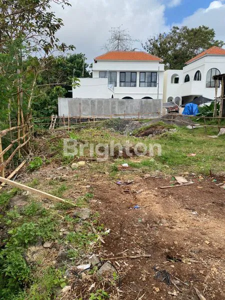 image TANAH DI KAWASAN KUTA SELATAN SUDAH BANYAK DIBANGUN VILA (1)