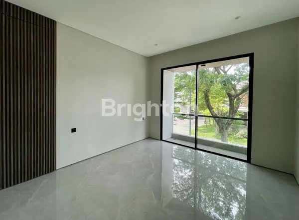 image TH00045 DI JUAL RUMAH CITRALAND UTAMA (5)