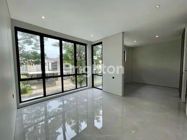 image TH00045 DI JUAL RUMAH CITRALAND UTAMA (7)