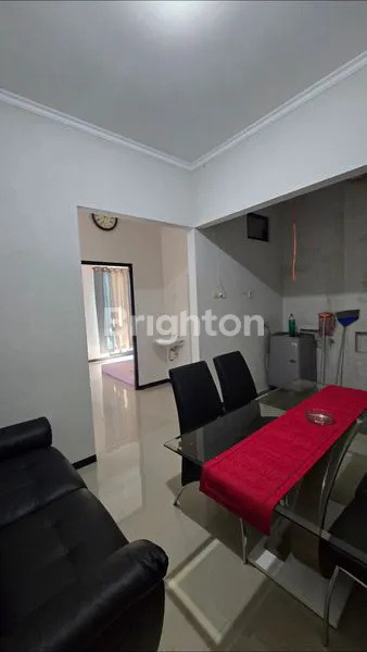 image RUMAH BARU 2 LANTAI BOULEVARD GRAND ALANA, ROW 24M, SHM, DEKAT RUNGKUT PURIMAS (7)