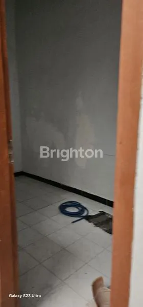 image DISEWAKAN RUMAH DELTASARI 2 LANTAI (1)