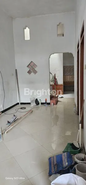 image DISEWAKAN RUMAH DELTASARI 2 LANTAI (2)