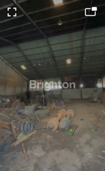 image GUDANG STRATEGIS DI RAYA MARGOMULYO (5)