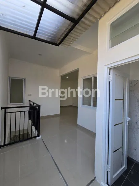 image LOKASI STRATEGIS , BARU SELESAI RENOVASI ,RUMAH 2 LANTAI BAGUS SIAP HUNI DI DALAM CLUSTER LEGENDA WISATA, CIBUBUR, CILEUNGSI ,BOGOR, JAWA BARAT (5)