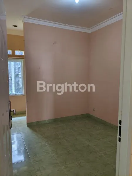 image DI JUAL/SEWA RUMAH HOEK DI YASMIN SEKTOR 1 (5)