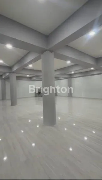 image RUKO GANDENG 4 LANTAI 1 DI JELIDRO – UKURAN 18X10M, LOSS, LOKASI STRATEGIS DEKAT LAPANGAN PADEL (1)