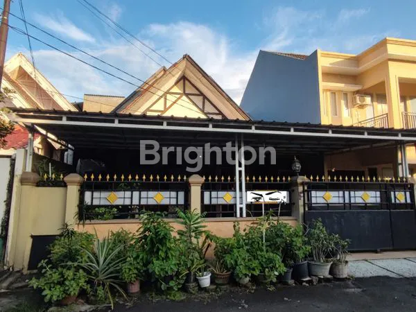 image RUMAH DISEKTOR 7A GADING SERPONG, TANGERANG (1)