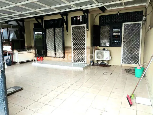 image RUMAH DISEKTOR 7A GADING SERPONG, TANGERANG (3)