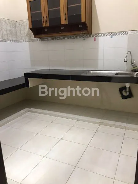 image RUMAH TINGGAL DI KAWASAN PERUMAHAN ELIT  (2)