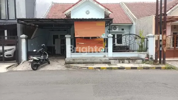 image RUMAH WIGUNA TERAWAT SIAP HUNI JLN KEMBAR STRATEGIS DEKAT UPN (2)