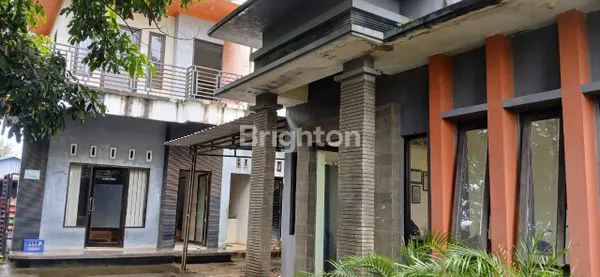 image GUDANG EX PABRIK MINUMAN DI PECANGÀAN JEPARA (2)