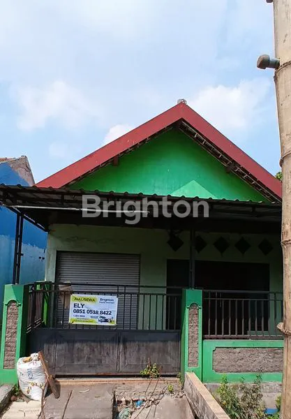 RUMAH STRATEGIS JL GATOT SUBROTO JOMBANG