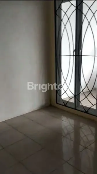 image HUNIAN NYAMAN DI KOMPLEK TAMAN RAHAYU DENGAN FASILITAS OLAHRAGA, KULINER, DAN ALFAMART DALAM KOMPLEK  (4)