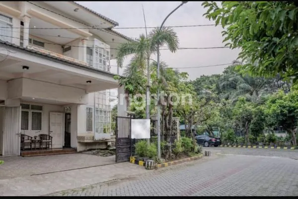 image RUMAH DI KARAH SURABAYA (1)