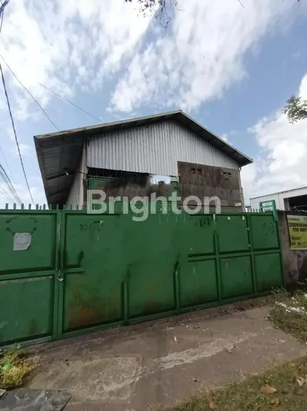 image DISEWAKAN GUDANG DI JL. PURA DEMAK – RP 450 JUTA/TAHUN (NEGO JAUH) (1)