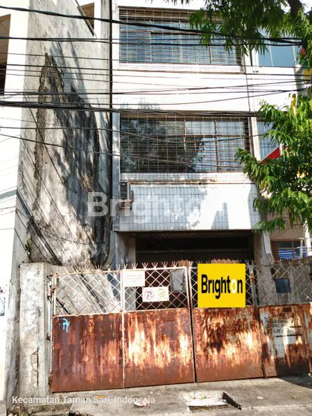 image RUKO 3 1/2 LANTAI LOKASI STRATEGIS KEADILAN GLODOK JAKARTA BARAT (1)