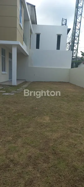 image RUMAH  HOOK TAMAN GOLF RESIDENT SUKAJADI (3)