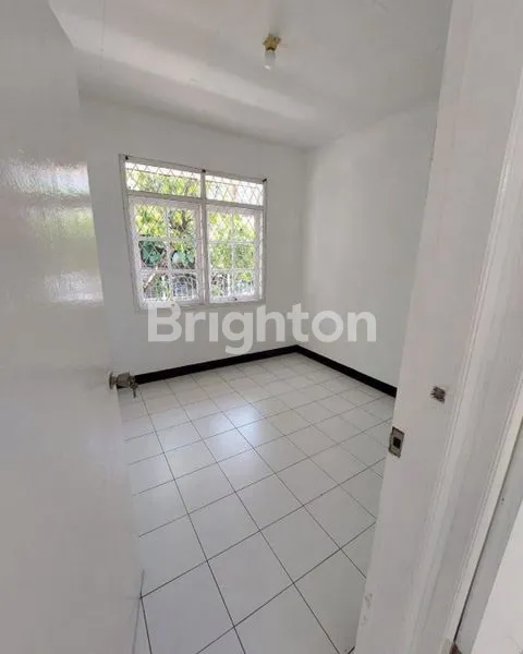 image DISEWAKAN RUMAH STRATEGIS SIAP HUNI DI ARCAMANIK-KOTA BANDUNG (1)