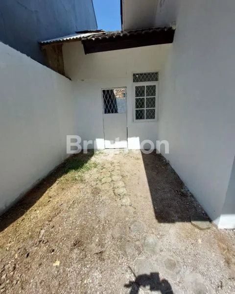 image DISEWAKAN RUMAH STRATEGIS SIAP HUNI DI ARCAMANIK-KOTA BANDUNG (6)