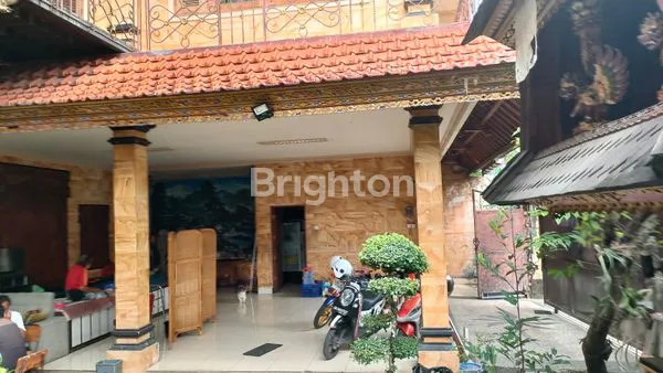 image RUMAH MEWAH 2 LANTAI GARASI MUAT 4 MOBIL DI PADANGSAMBIAN KLOD (3)