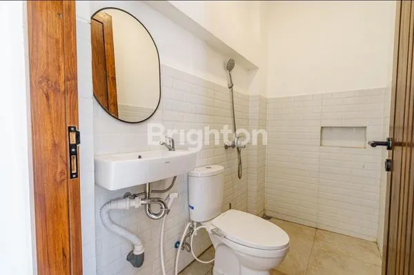 image DIJUAL CEPAT NEW BRAND VILLA DI PANTAI BERAWA SIAP HUNI (3)