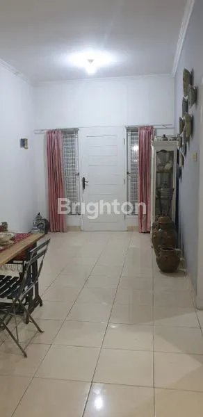image RUMAH SIAP HUNI DI SEKTOR 6 GADING SERPONG (1)