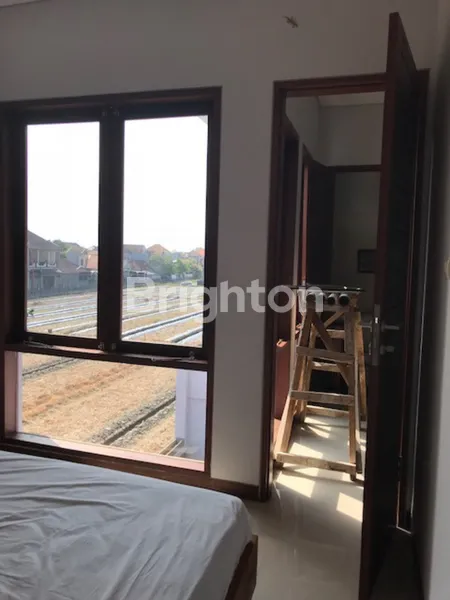 image DIJUAL RUMAH 2 LANTAI FULL FURNISHED – SIDAKARYA, DENPASAR SELATAN (7)