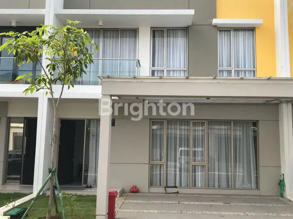 image DISEWAKAN RUMAH YANG NYAMAN DI PIK 2.. (1)