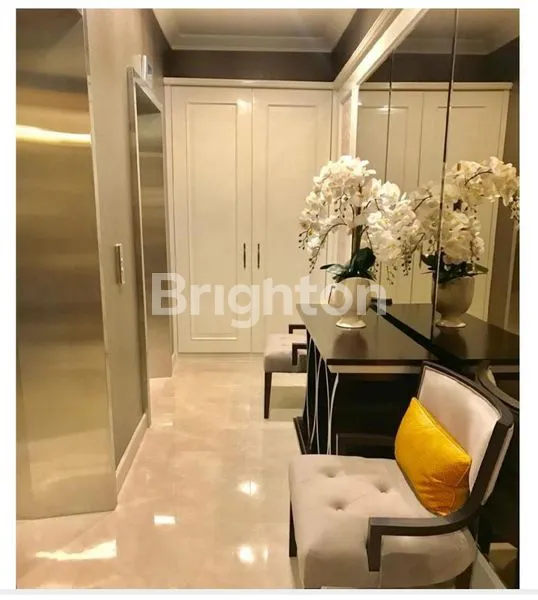 image RUMAH MEWAH 2 LANTAI DI LEGENDA WISATA CIBUBUR, 4KT, SHM (5)