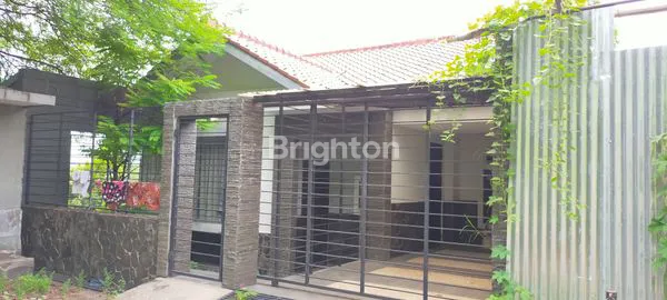 image RUMAH MEWAH DI PAPANDAYAN KOTA SEMARANG ATAS (1)