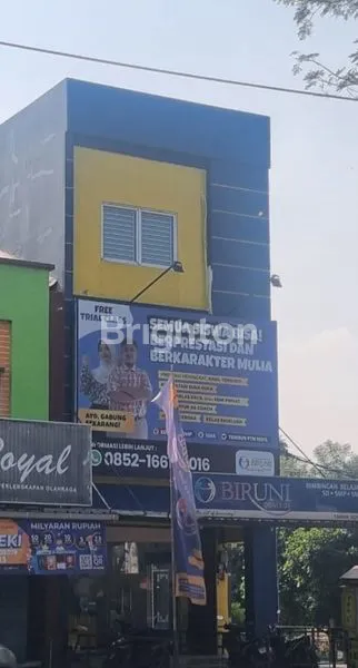image RUKO INVESTASI MANIS DI TAMAN ROYAL TANGERANG (3)