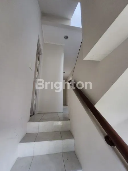 image RUMAH KOST 3 LANTAI DI GADING SERPONG (4)