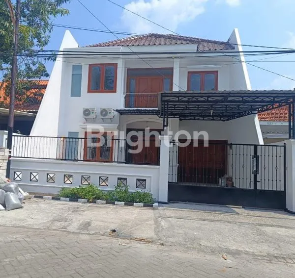 JUAL SEWA KONTRAK RUMAH 2 LANTAI DUKUH KUPANG TIMUR SURABAYA BARAT KUPANG INDAH CIPUTRA WORLD PAKUWON MALL