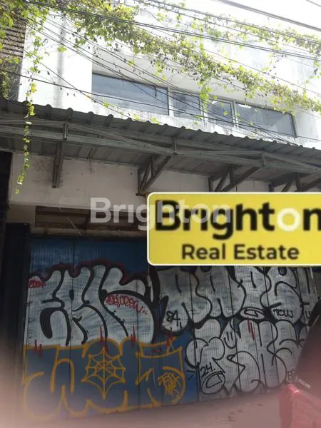 RUKO 2 LANTAI LOKASI STRATEGIS DI PINGGIR JALAN RAYA