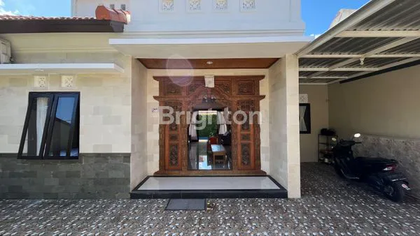 image HOUSE WITH POOL AREA JIMBARAN  (1)