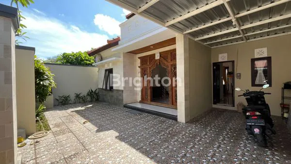 image HOUSE WITH POOL AREA JIMBARAN  (2)