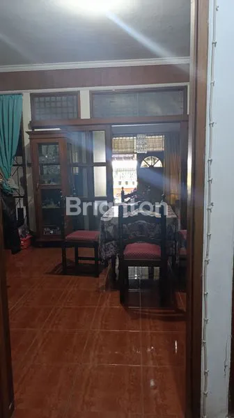 image RUMAH ARTISTIK  SIAP HUNI  DI  SEMARANG TIMUR (3)