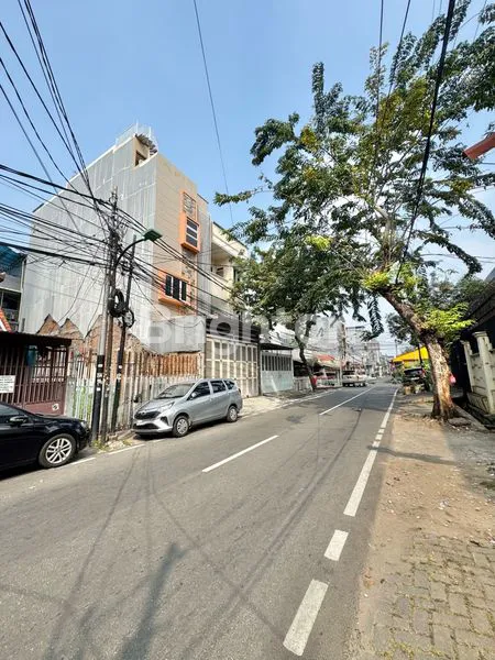 image TANAH KAVLING PINGGIR JALAN RAMAI ROW 2 MOBIL TAMAN SARI (2)