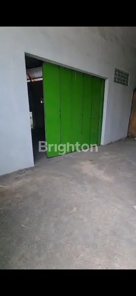 GUDANG DI BAKI SIAP PAKAI SAMPING SEKOLAH ATW