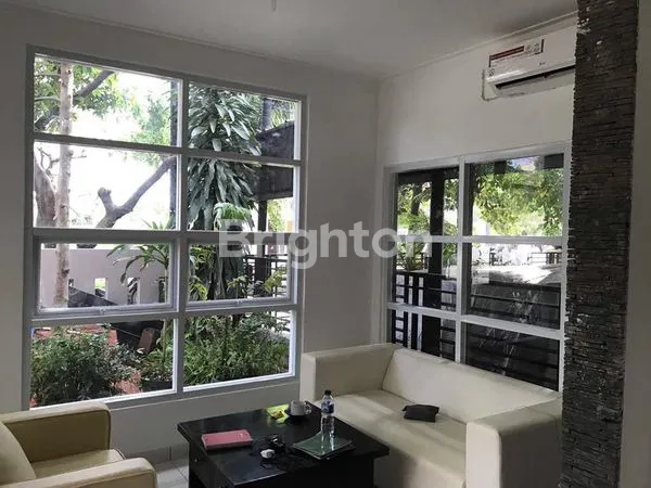 image RUMAH SECOND SIAP HUNI JL. GUNUNG KELUD CAKUNG JAKARTA TIMUR DEKAT MALL BUARAN STASIUN BUARAN KANTOR WALIKOTA JAKTIM (2)