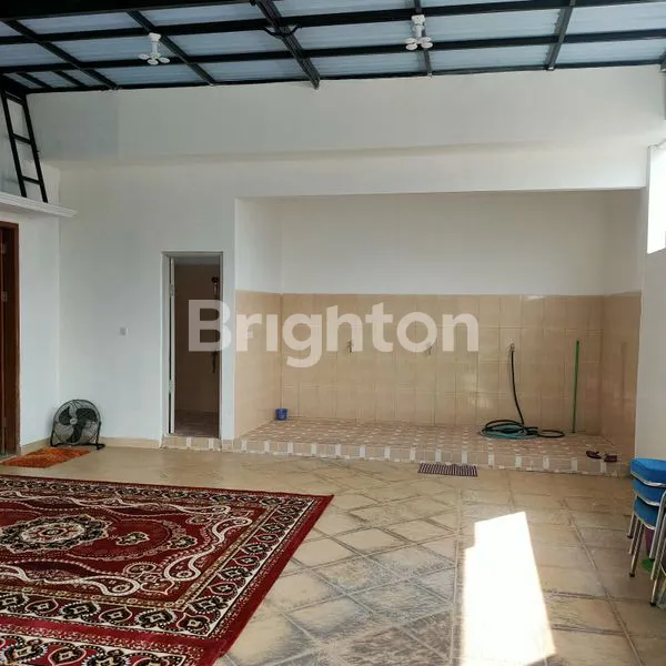 image RUMAH MEWAH SIAP HUNI DI GEMPOL CEGER, CIPAYUNG - JAKARTA TIMUR (8)