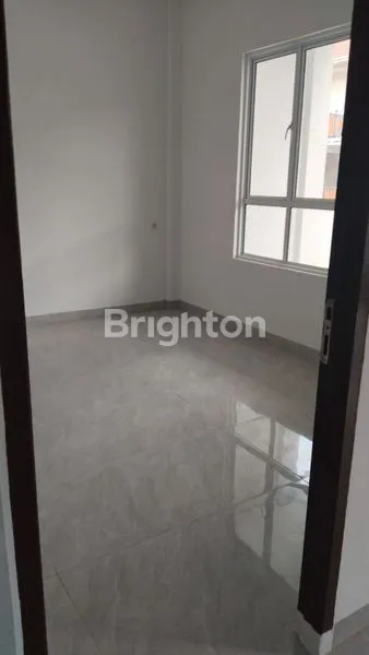 image RUMAH 2 LANTAI CLUSTER (2)