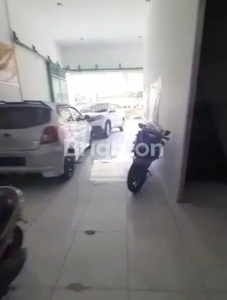 image RUKO SIAP PAKAI STRATEGIS DI SEMARANG SELATAN (7)