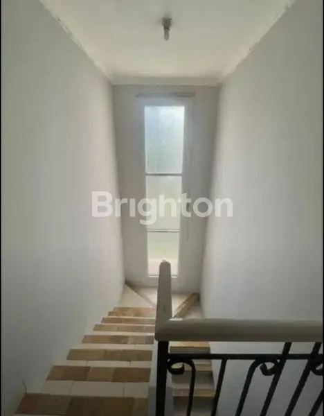 image RUMAH RAPIH CRYSTAL GADING SERPONG (7)