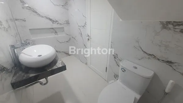 image RUMAH SIAP HUNI DI KENCANA LOKA BSD  (4)