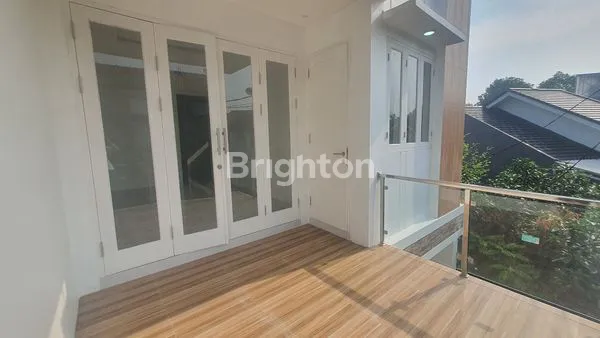 image RUMAH SIAP HUNI DI KENCANA LOKA BSD  (8)